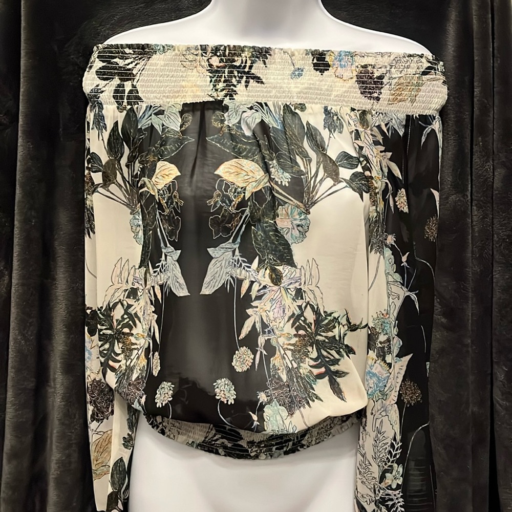 Bebe XS off shoulder top